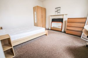 Photo 17- click for photo gallery